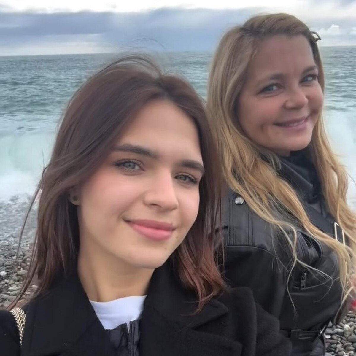    Ирина Пегова с дочкой Социальные сети