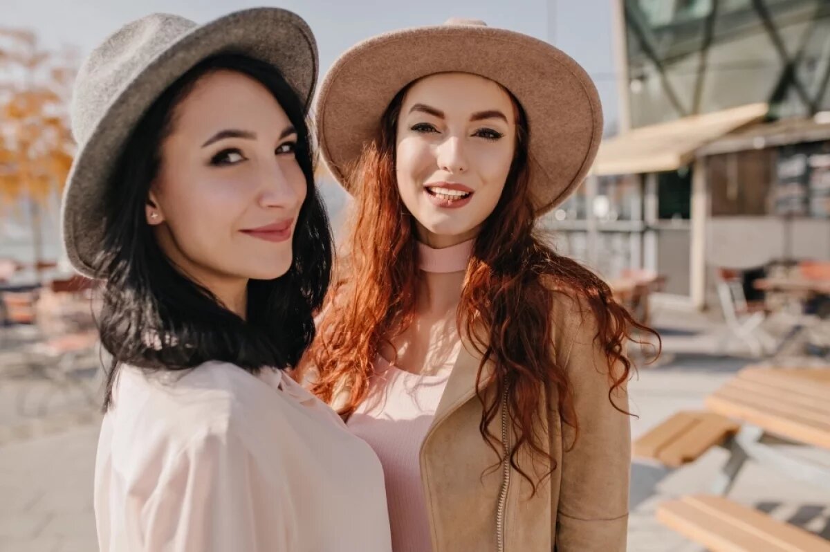    39 лет, двое детей.