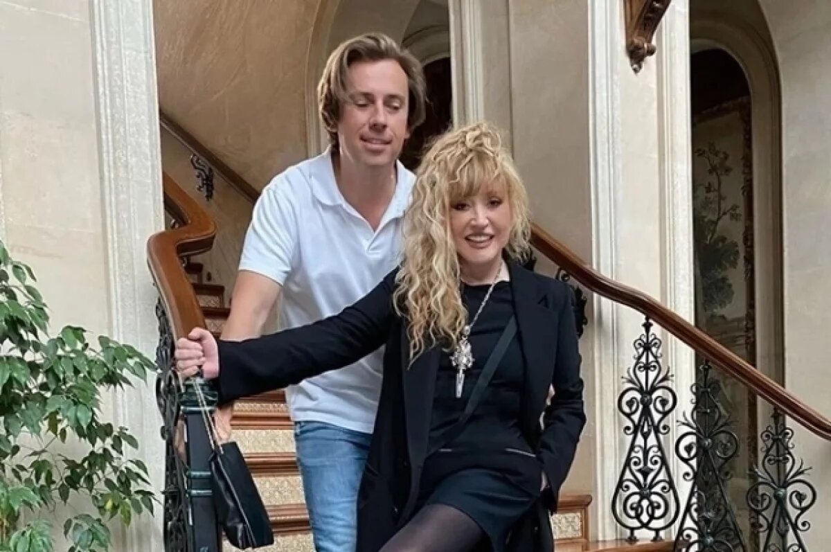    Ракеты летят к Пугачевой и Галкину: район бежавших из РФ артистов обстрелян