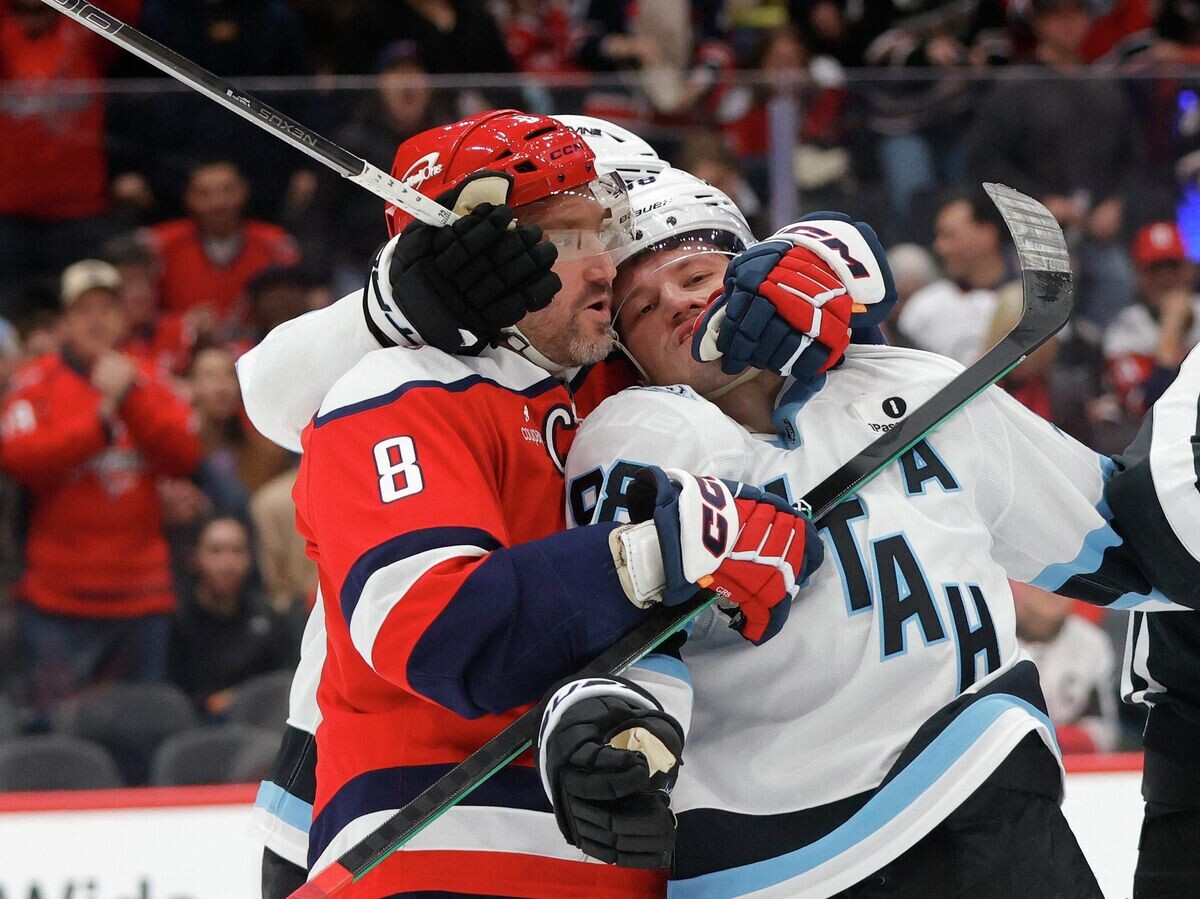    Александр Овечкин и Михаил Сергачев | © REUTERS / Amber Searls