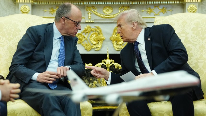    Фото: Reuters/Kay Nietfeld; 5-tv.ru