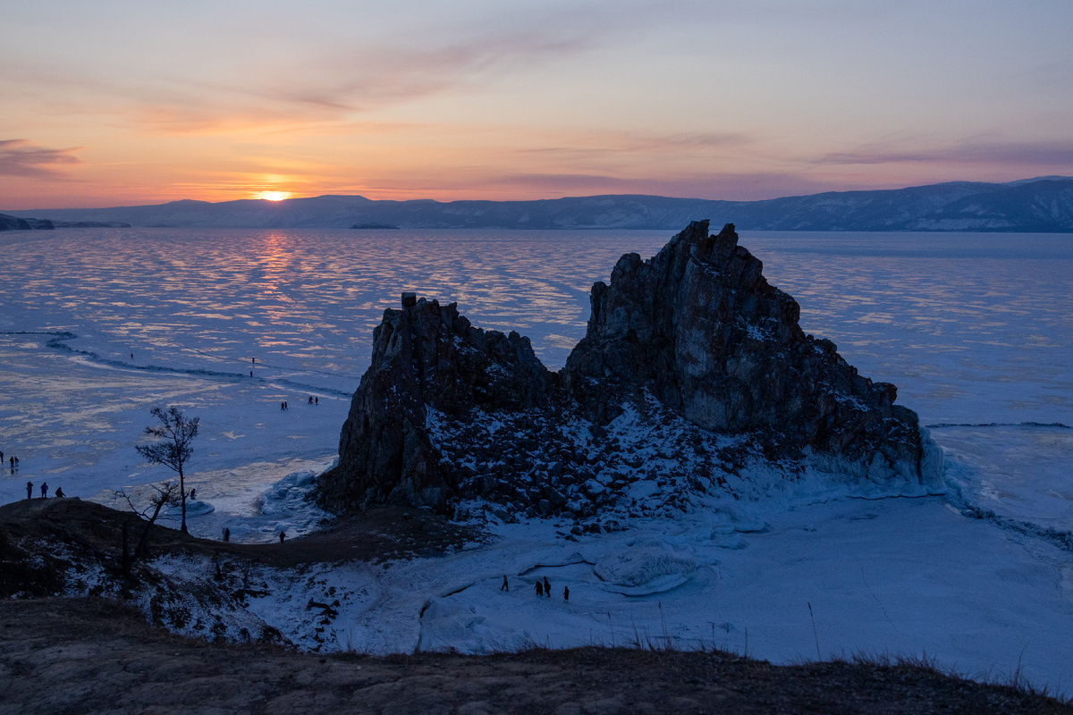 Скала Шаманка — одна из девяти главных святынь Азии