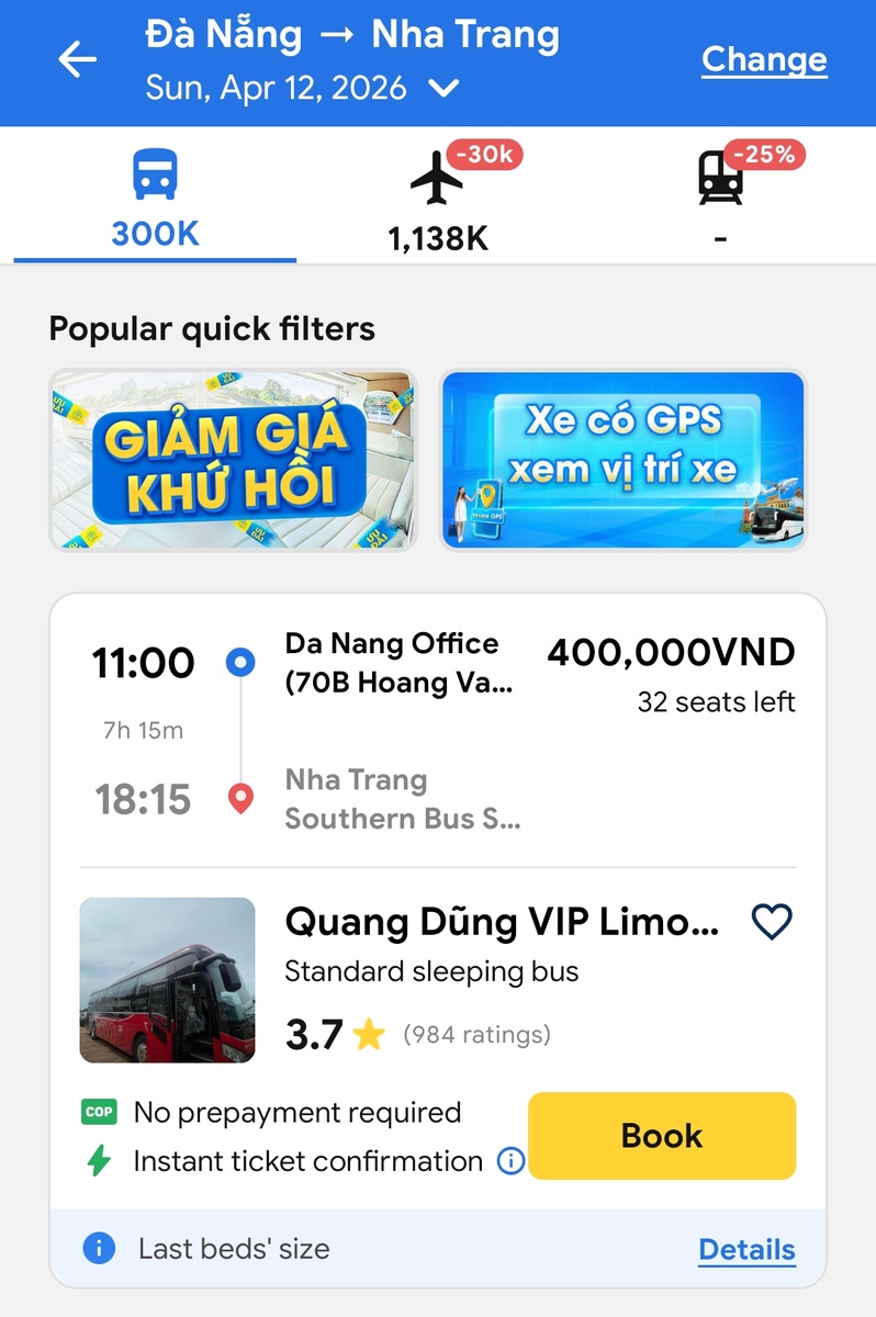 Выбираете подходящий вариант, если у вас нет зарубежной карты, ищите No prepayment required как на фото, сможете оплатить наличными водителю