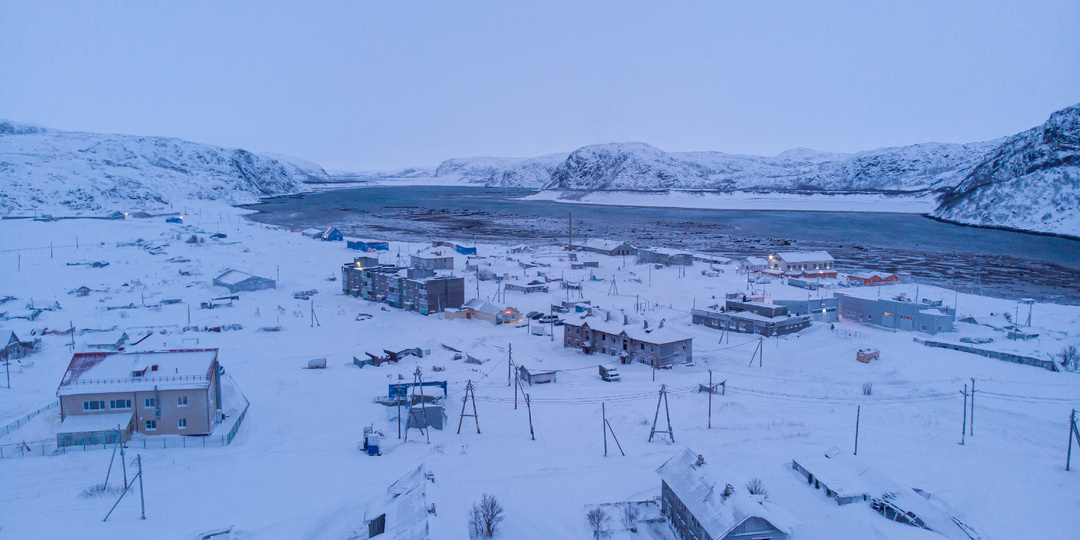 Почему в Териберке застряли люди?