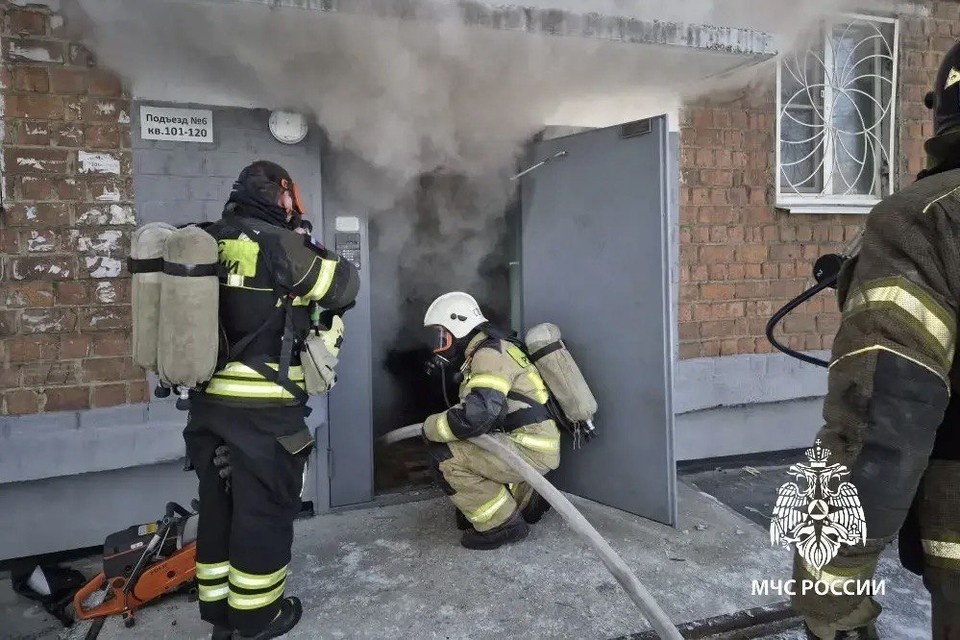    5-месячная девочка отравилась угарным газом на пожаре в Иркутске. ГУ МЧС по Иркутской области