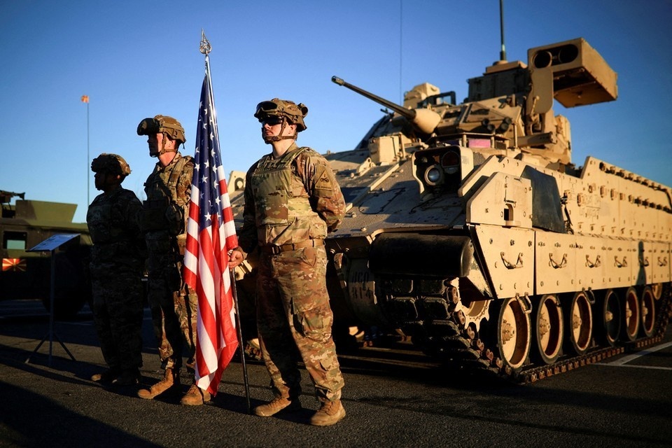    США и Эквадор совместно начали военную операцию против наркокартелей REUTERS