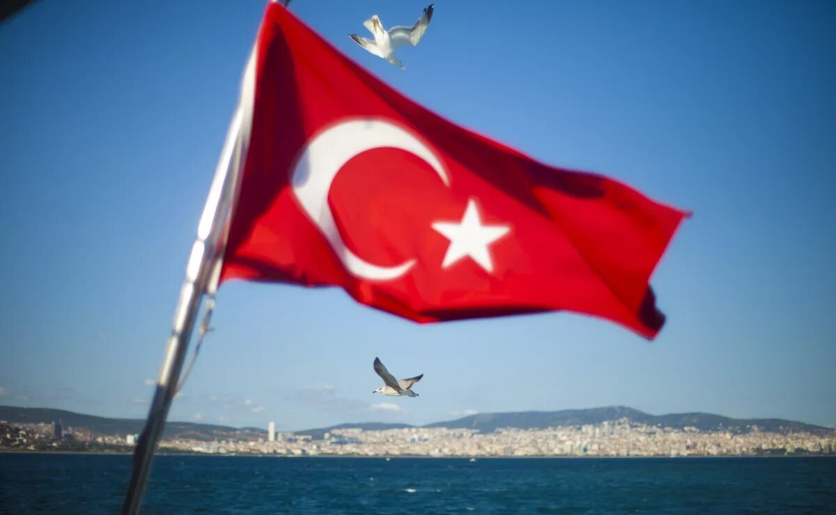    Российский турпоток в Турцию в январе 2026 года вырос на 8,1%