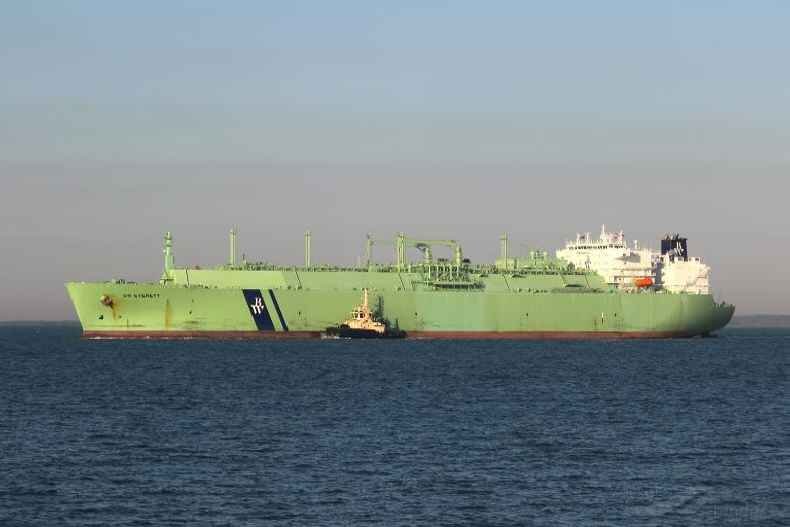 Танкер-газовоз "Arctic Metagaz"