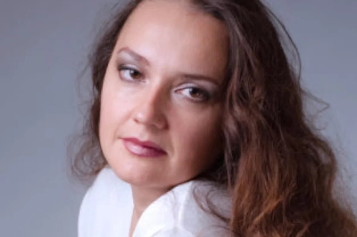    Моя сила за кулисами: