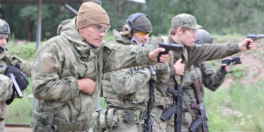    Фото: проект "Один день в спецназе"