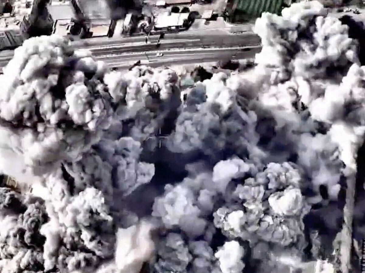    Последствия удара по штаб-квартире иранских сил "Басидж" в Тегеране | © REUTERS / Israeli Military