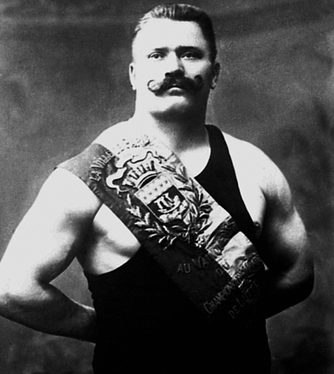 Сегодня такого атдета назвали бы жирдяем