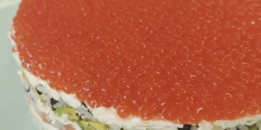 Суши-торт «Филадельфия»