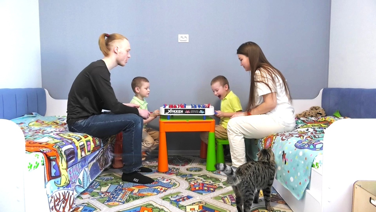    Две восходящих звезды футбола растут в молодой семье из Ханты-Мансийска