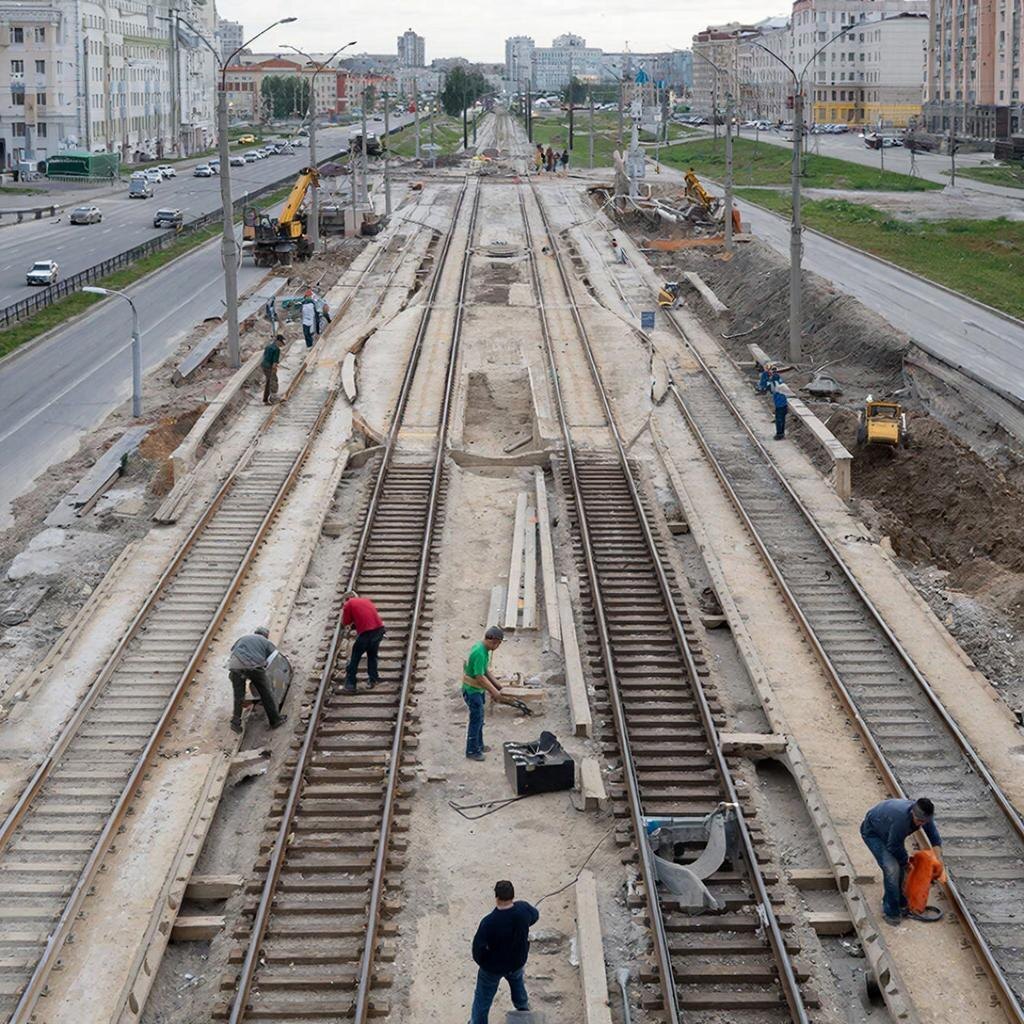 Восстановление трамвайной линии по пр. Дзержинского потребует корректировок маршрутной сети.  Фото: Изображение сгенерировано нейросетью / Станислав Казаченко
