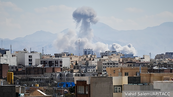     Фото: Vahid Salemi/AP/ТАСС   
 Текст: Алексей Дегтярёв