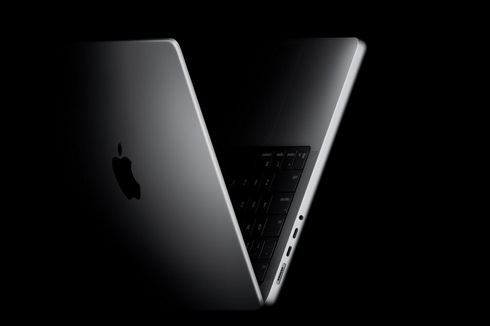     Apple выпустила новые мониторы Studio Display и ноутбуки MacBook Pro и Air