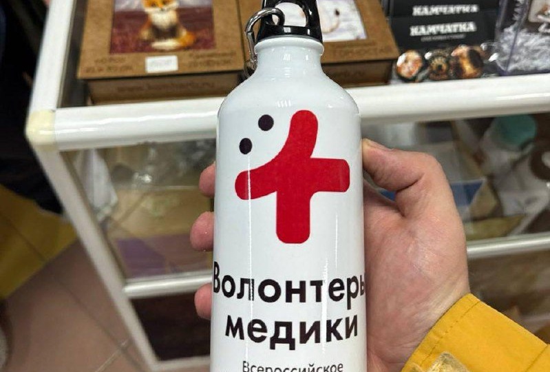 Когда согласовал макет, но на производстве чутка его увеличили