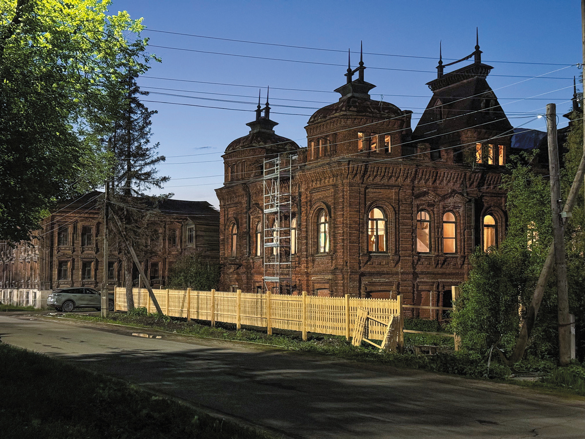 «Замок» фабриканта Крестьянинова больше не заброшен