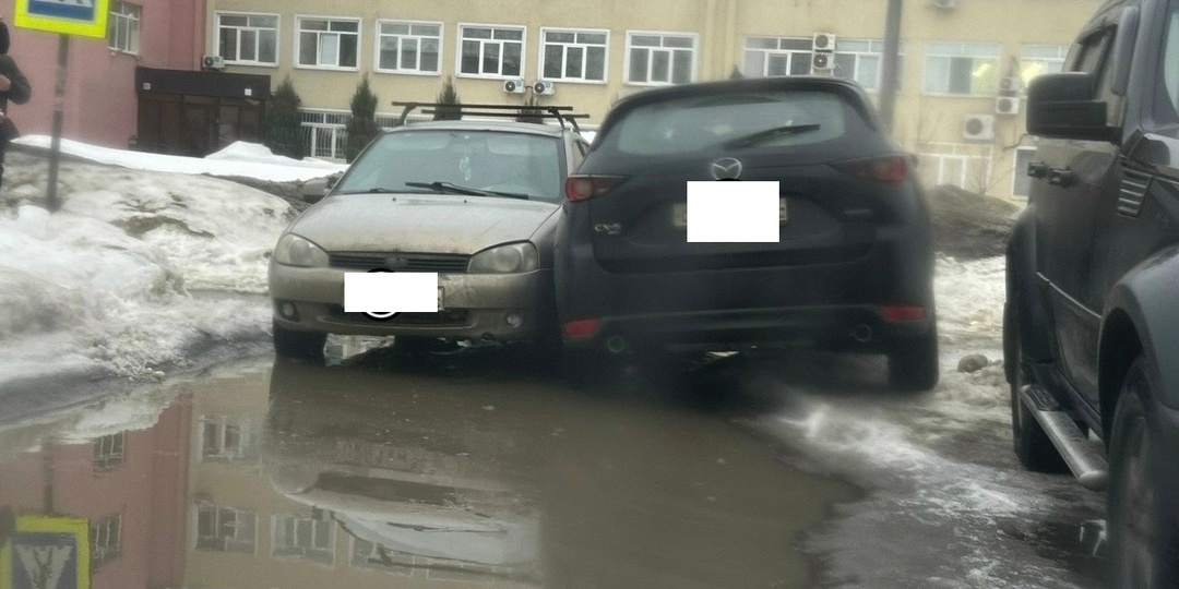 Кто будет виноват в ДТП, если два автомобиля движущиеся на встречу друг другу не смогли разъехаться