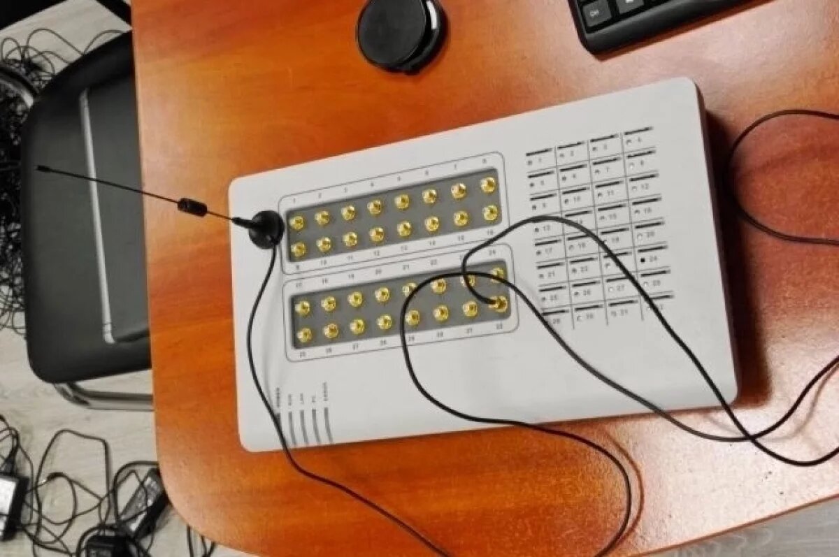    Организатора сим-боксов для мошенников осудят в Севастополе