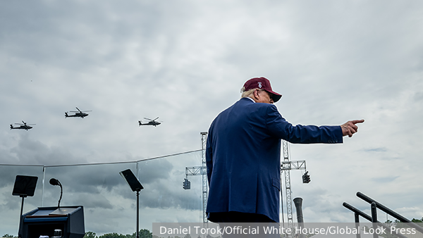     Фото: Daniel Torok/Official White House/Global Look Press   
 Текст: Мария Иванова