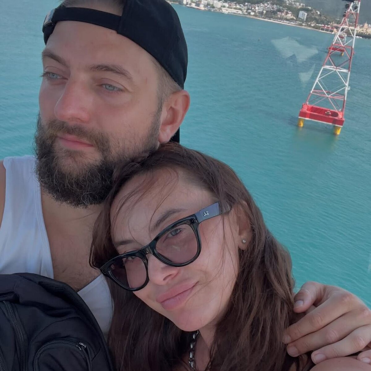    Наталья Фриске с мужем Социальные сети