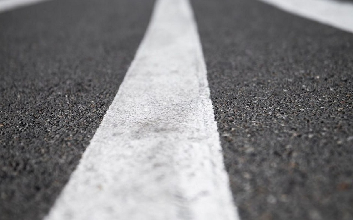    Мэрия расторгует для бизнеса почти 270 млн рублей на разметку без увязки с проектом метробуса Фото – ru.freepik.com