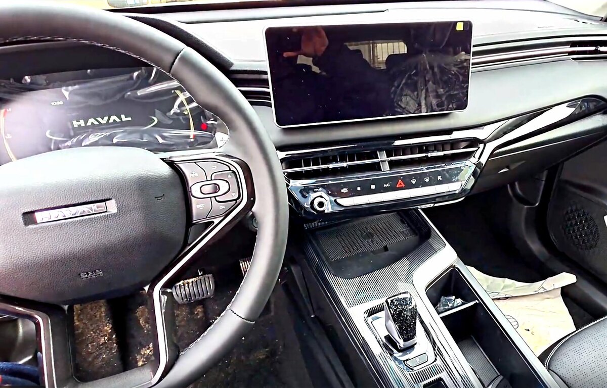 Новый селектор, новая мультимедия и блок кондиционирования