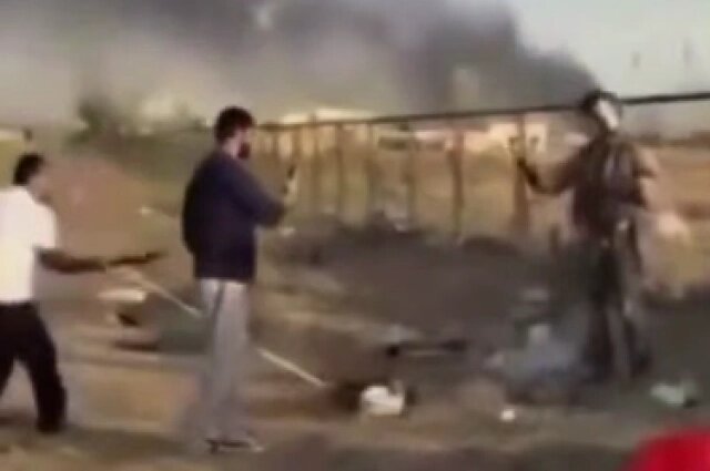    Пилот, сбитого в Кувейте самолета Фото: Социальные сети/ Кадр из видео