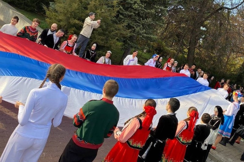    Фото сайта правительства РО Валерия Стальная