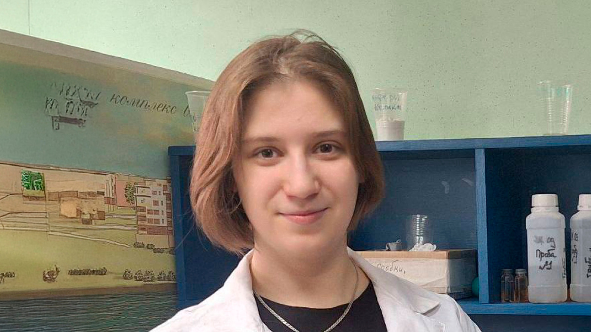 Студентка Института естественных наук ВлГУ, сотрудник центра инновационных материалов Юлия Ананьева.