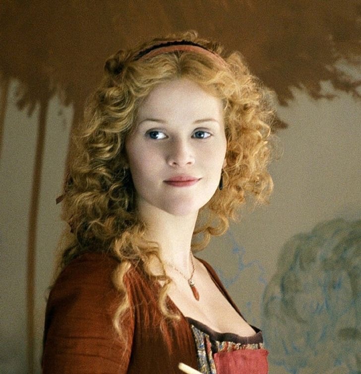 По моим данным, на сегодняшний день действительно существует 11 экранизаций романа Уильяма Теккерея «Ярмарка тщеславия», если считать все известные фильмы и телесериалы, включая эпоху немого кино