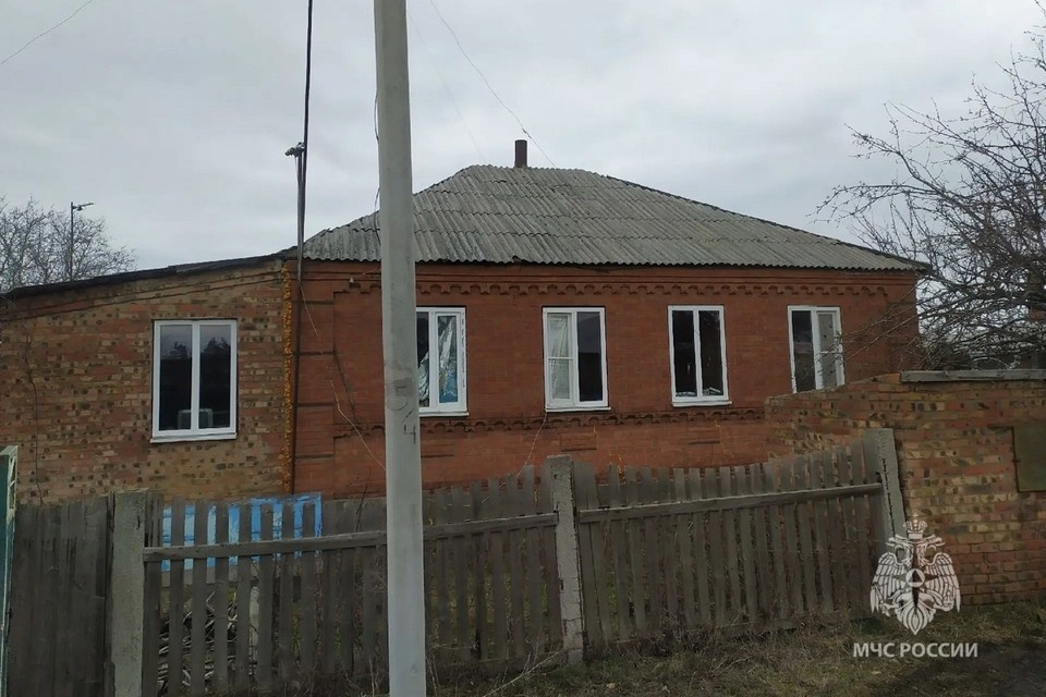    Пожар потушили на площади 5 квадратных метров. Фото: МЧС по Ростовской области.