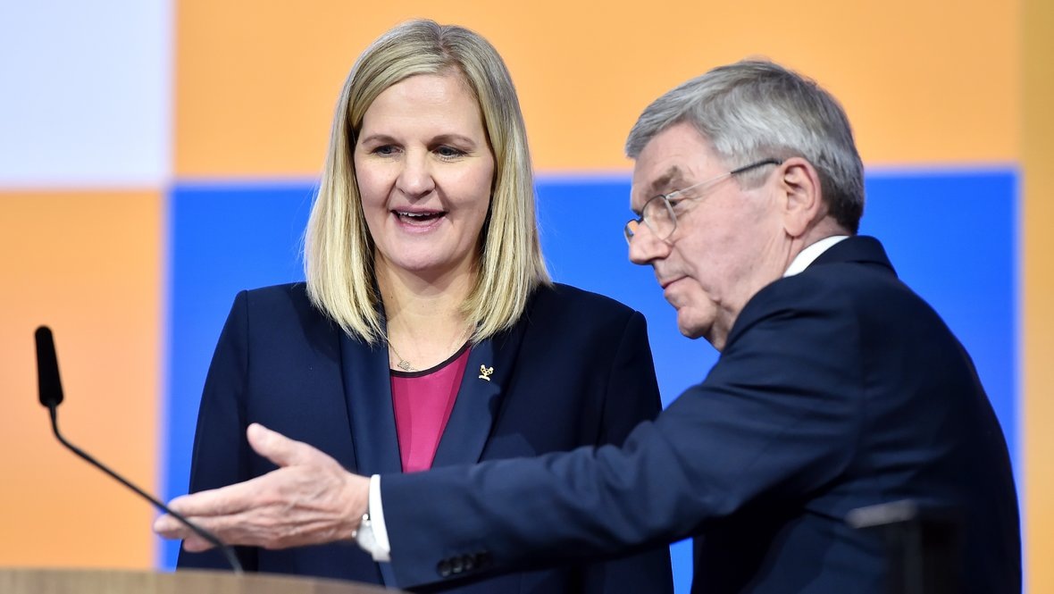    Кирсти Ковентри и Томас Бах. Getty Images