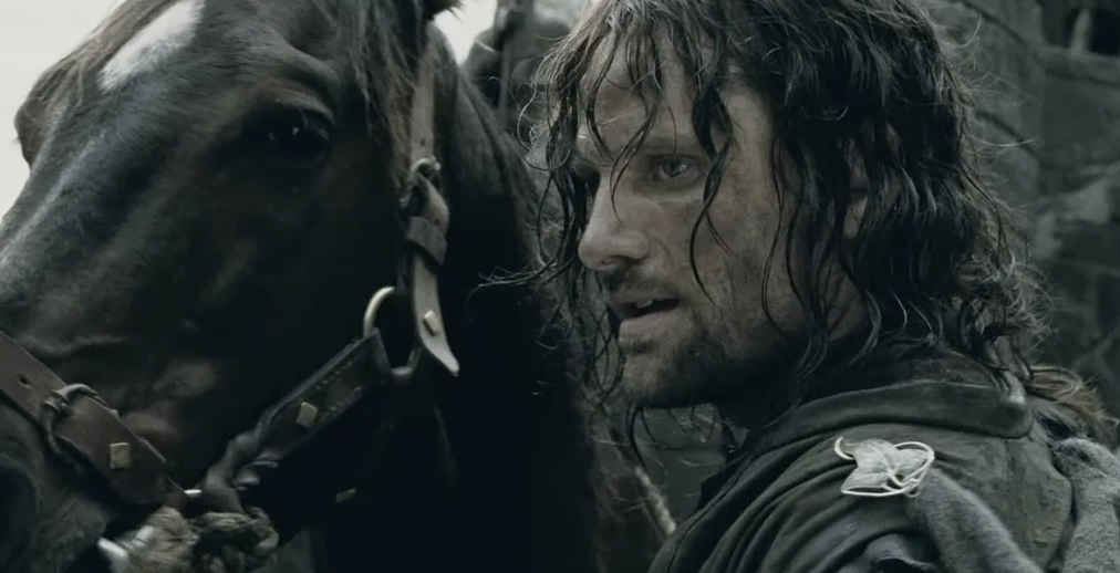 Неуверенный странник или прирождённый король: как изменился Арагорн в экранизации Джексона