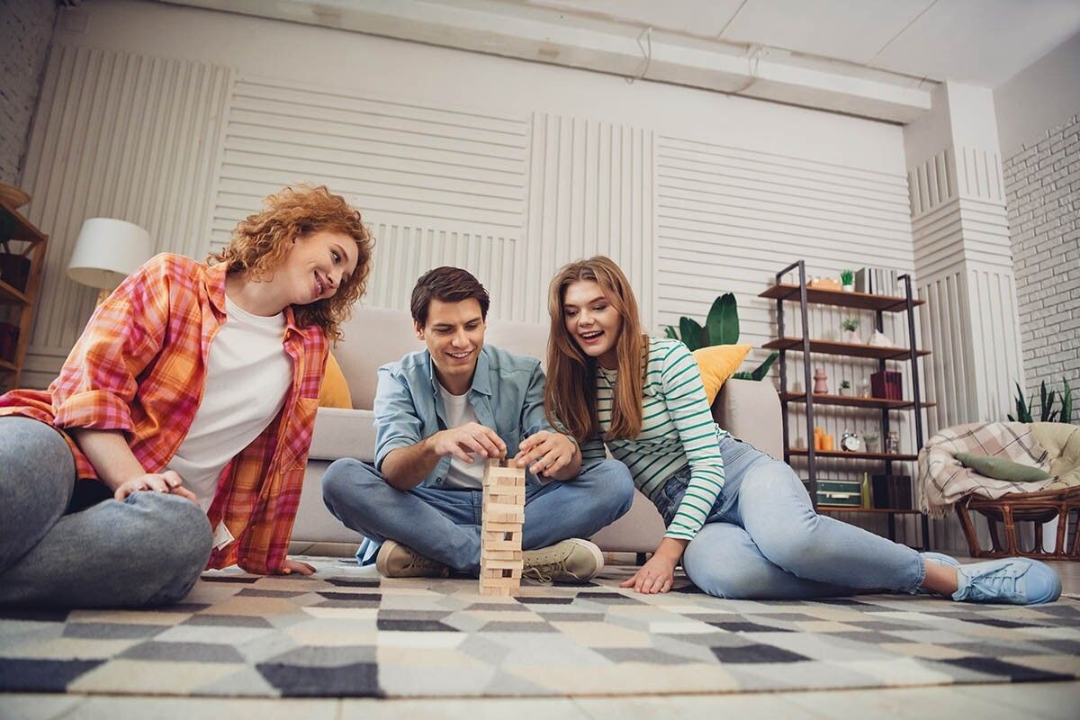 Доставайте любимые игры. Источник: Roman Samborskyi / Shutterstock / FOTODOM📷
