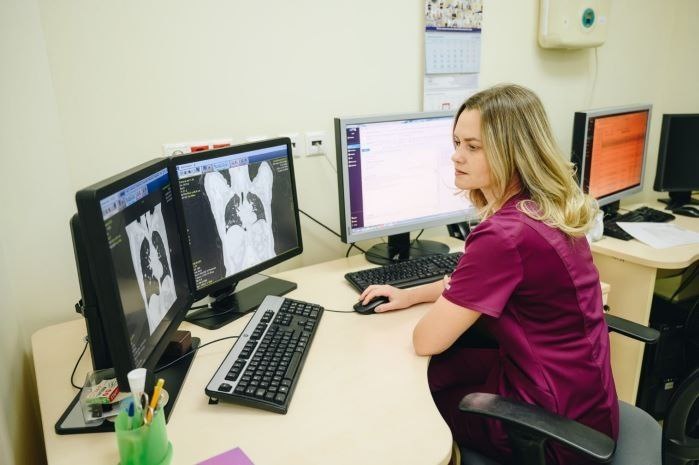     Красноярские онкологи на всю страну поделились опытом скрининга рака легкого