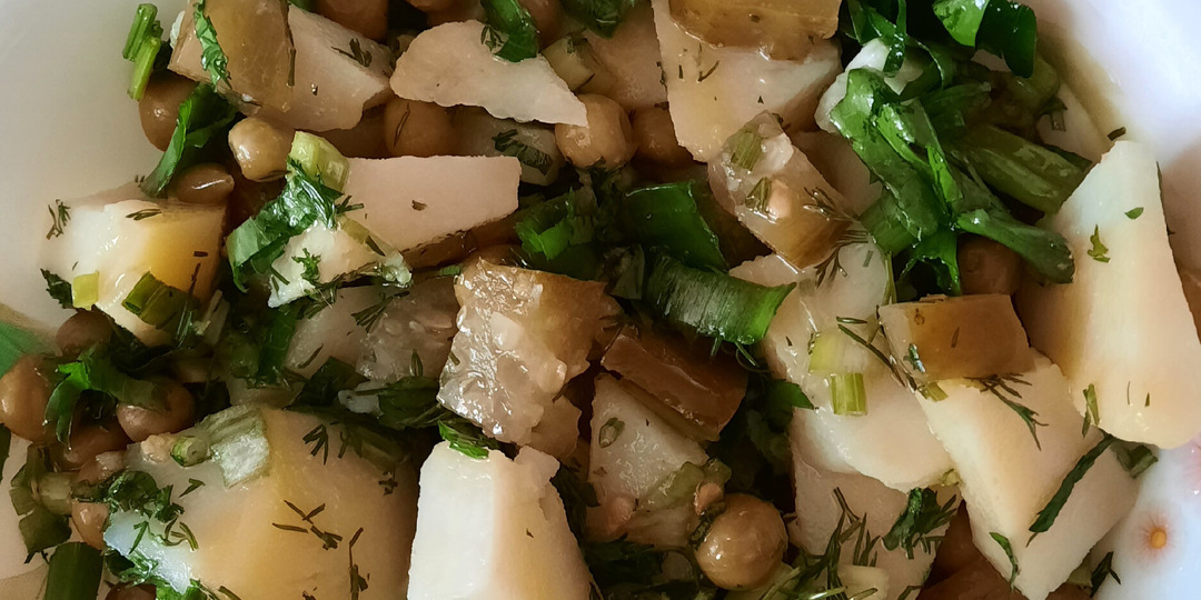 Салат из картофеля