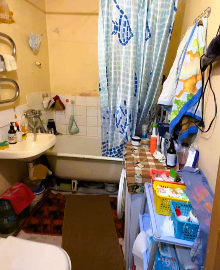 Я отправила свою прабабушку в санаторий на 7 дней, а в это время своими руками полностью преобразила её запущенный санузел за 90 тысяч