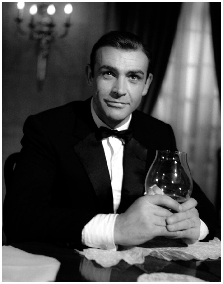 Джеймс Бонд Флеминга