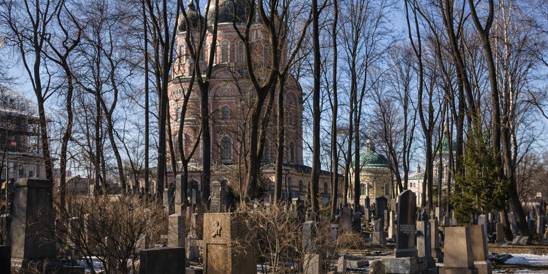 Почему многие заказывают памятник весной: удачное время для выбора и планирования установки