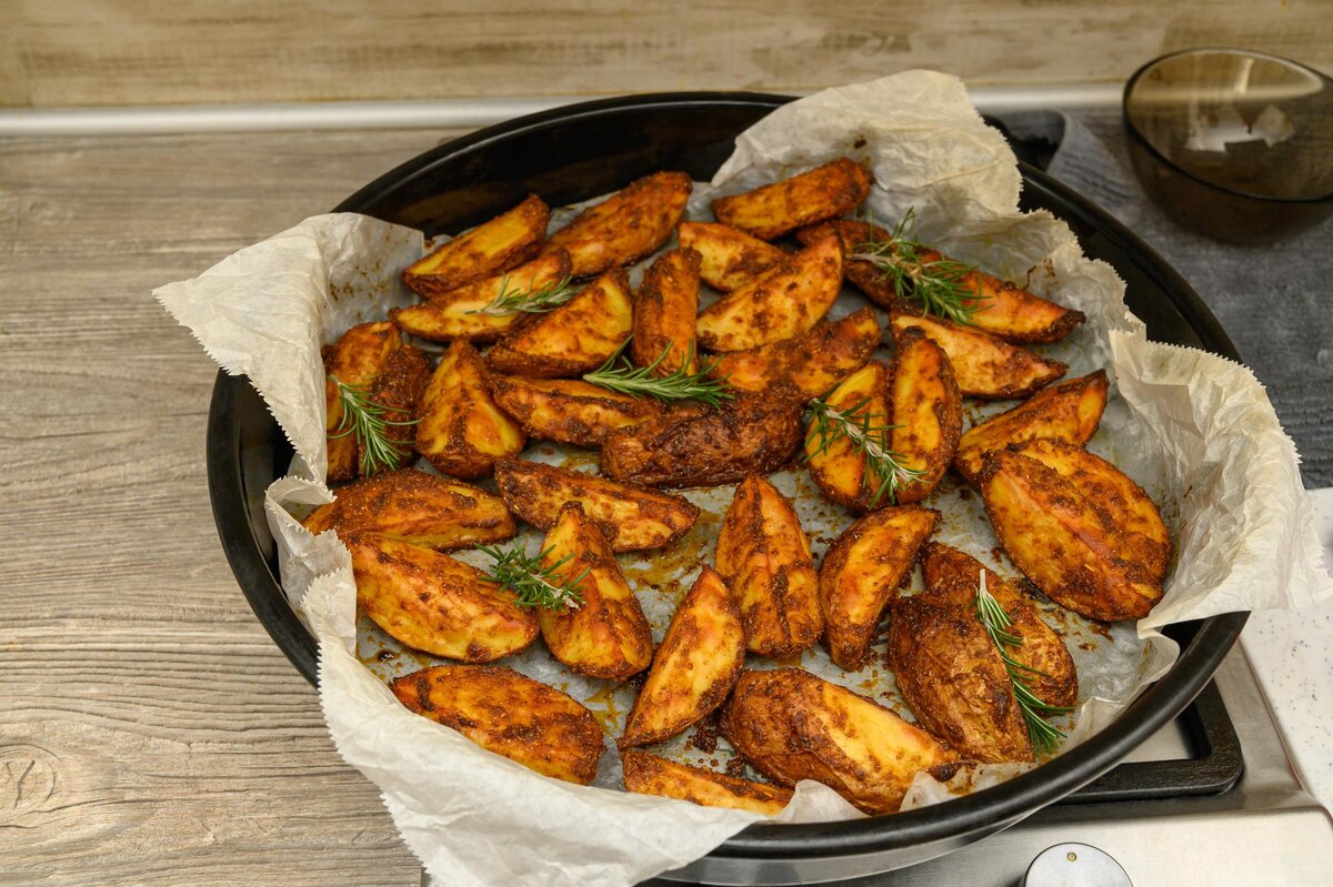 Картофель по деревенски в духовке, готовое блюдо