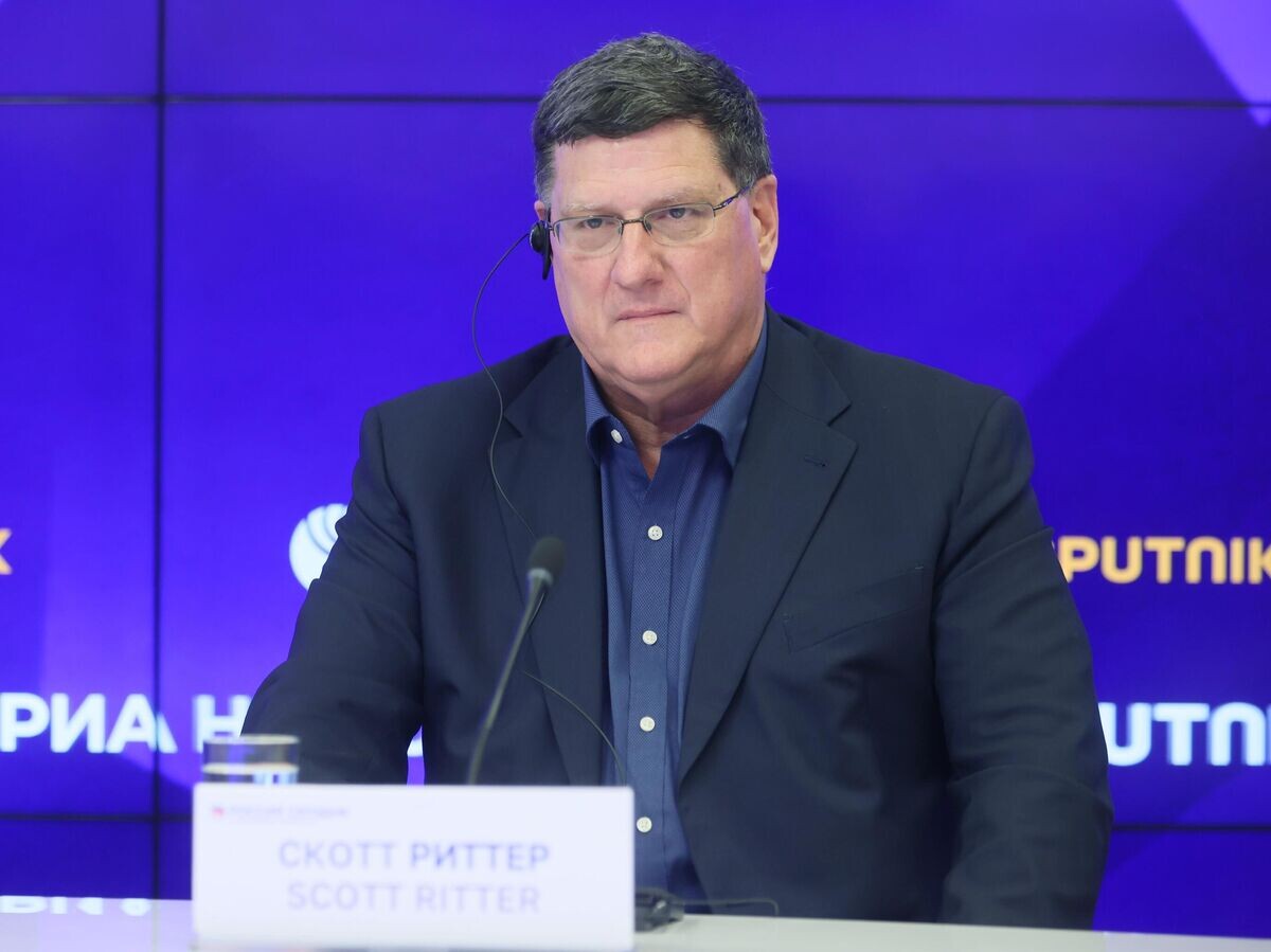    Американский военный эксперт Скотт Риттер на пресс-конференции в Москве | © РИА Новости / Виталий Белоусов
