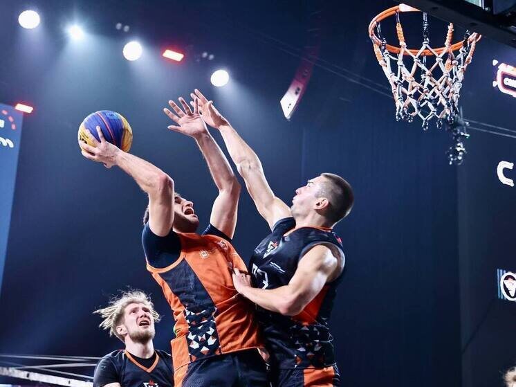     Фото: Юлия Боровикова («Вечерний Челябинск»)