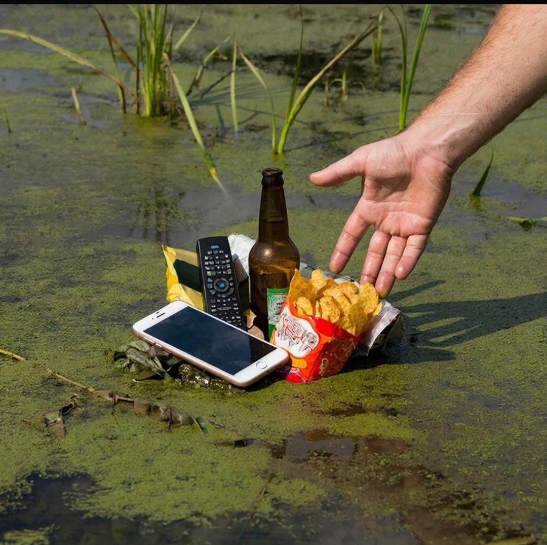 Кажется только, что отдыхаете. На деле, идете на дно. Но сразу , как будто и незаметно...