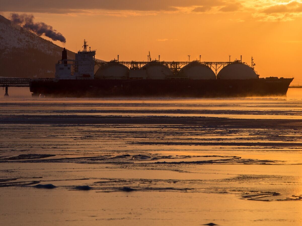    Танкер-газовоз© РИА Новости . Владимир Михайлов