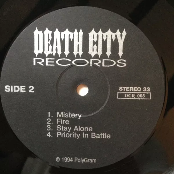 виниловый диск альбома