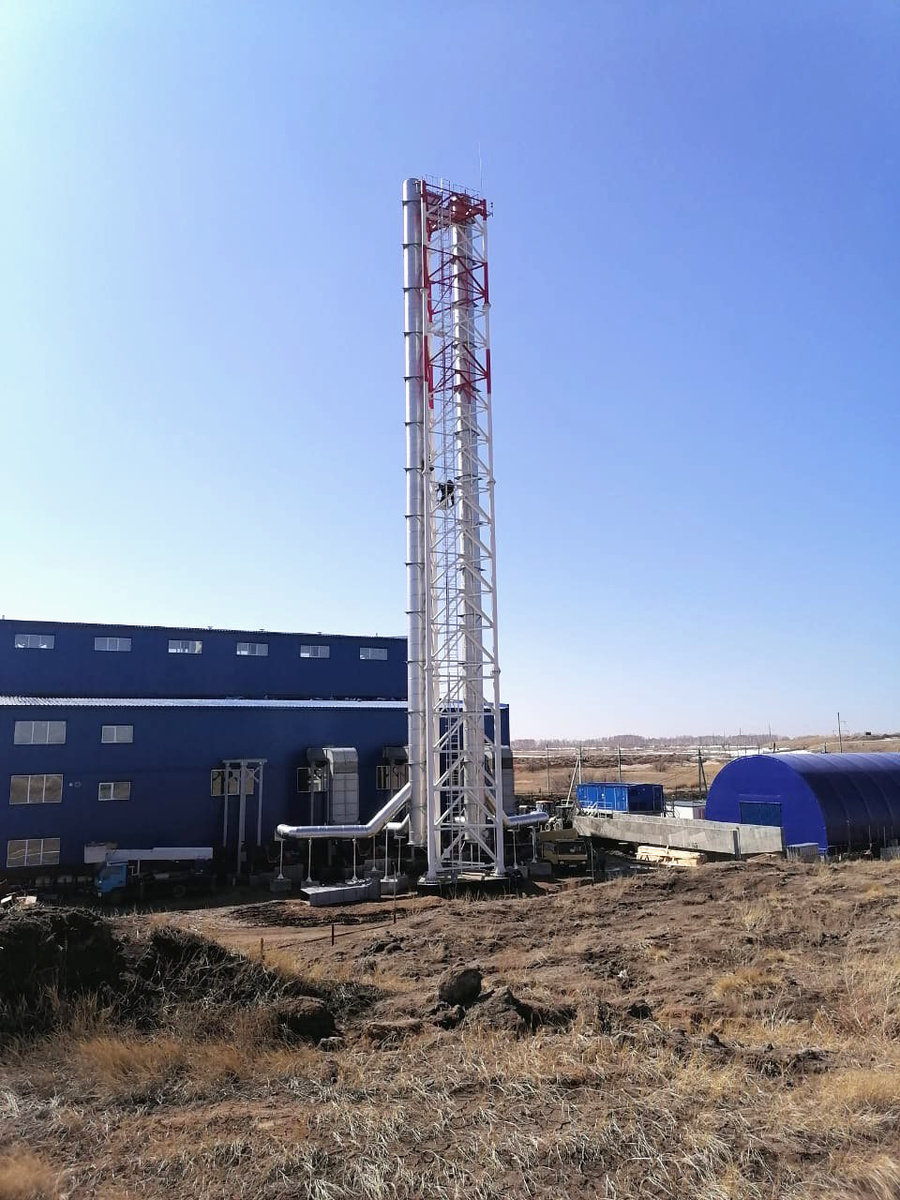 Ферменная дымовая труба высотой 45 метров для угольной котельной Рубцовской обогатительной фабрики (РОФ)