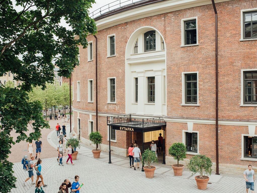 Здание «Бутылка» на острове Новая Голландия, Санкт-Петербург. Фотография предоставлена пиар-службой проекта «Новая Голландия: культурная урбанизация»